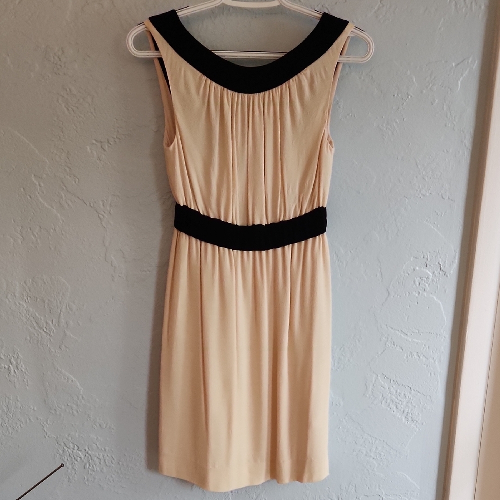 Kate Spade New York Cream and Black Sleeveless Dress